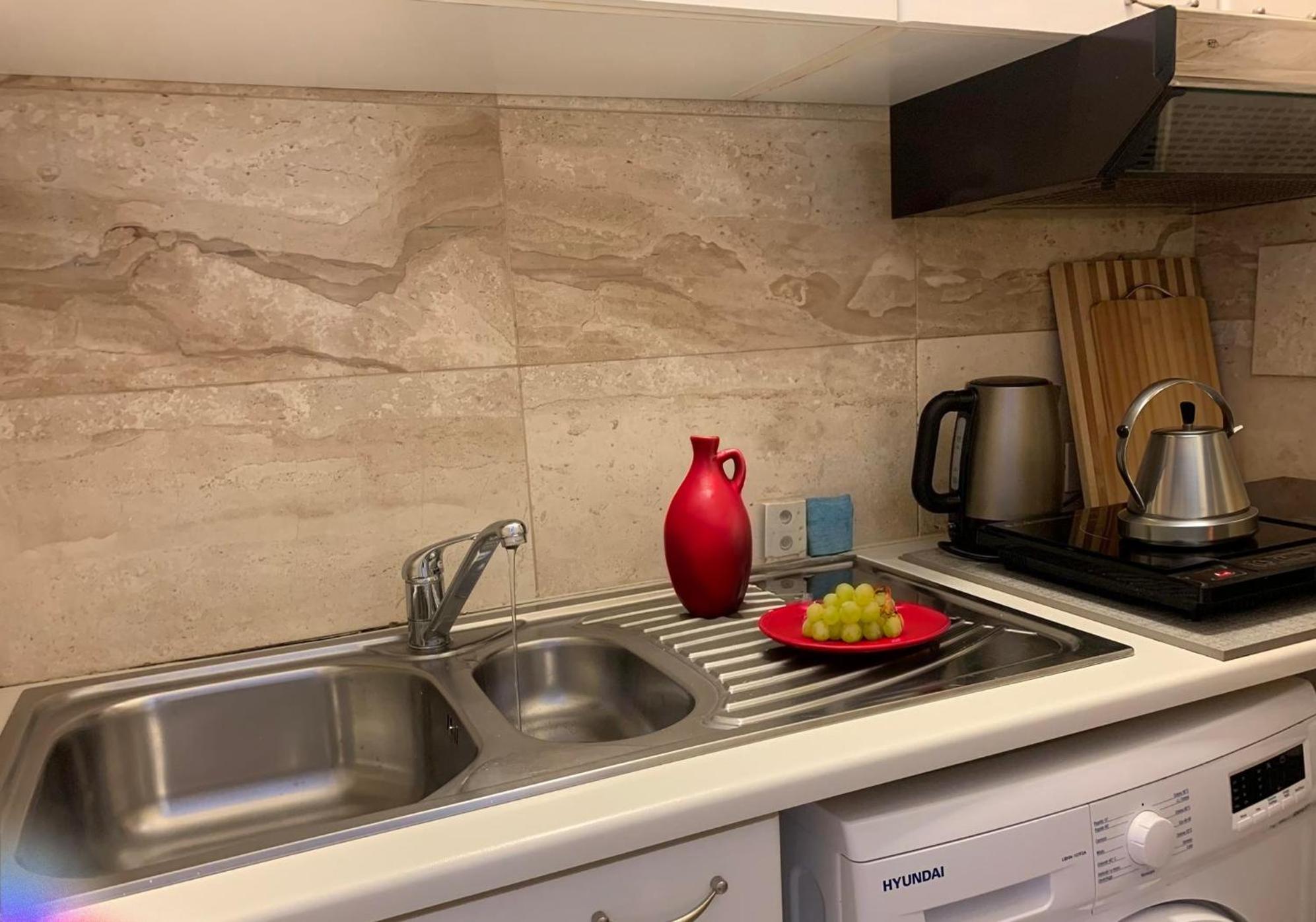 Appartamento Cagliari Centro Con Vista Sul Porto Екстериор снимка